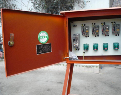 建筑工地臨時用電開關箱離地高度與配電箱安裝規范