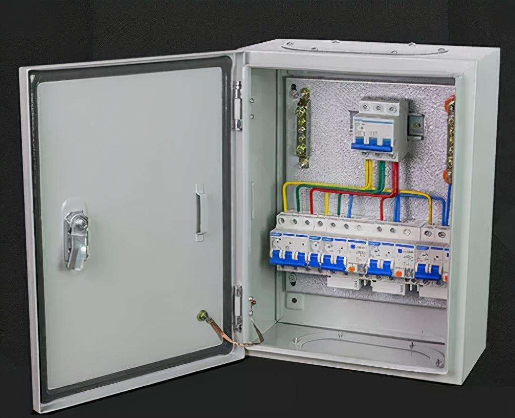 小小配電箱，安全隱患大！安全配置與科學使用指南